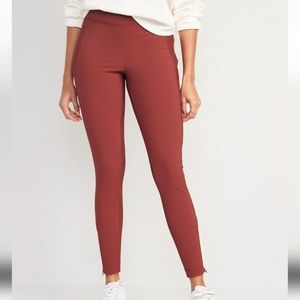 NWT Old Navy Stretch Tech Legging Pants